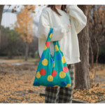 Folding shopping bag