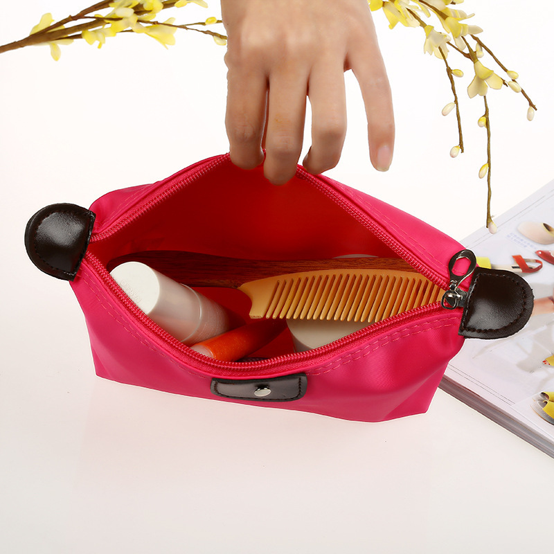 Dumpling shape makeup bag